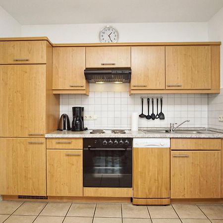 Zentrale Fewo Mit Balkon, Gratis Nutzung Vom Ahoi Erlebnisbad Und Sauna In Sellin - Villa Buskam Fewo 27 Goehren  Buitenkant foto