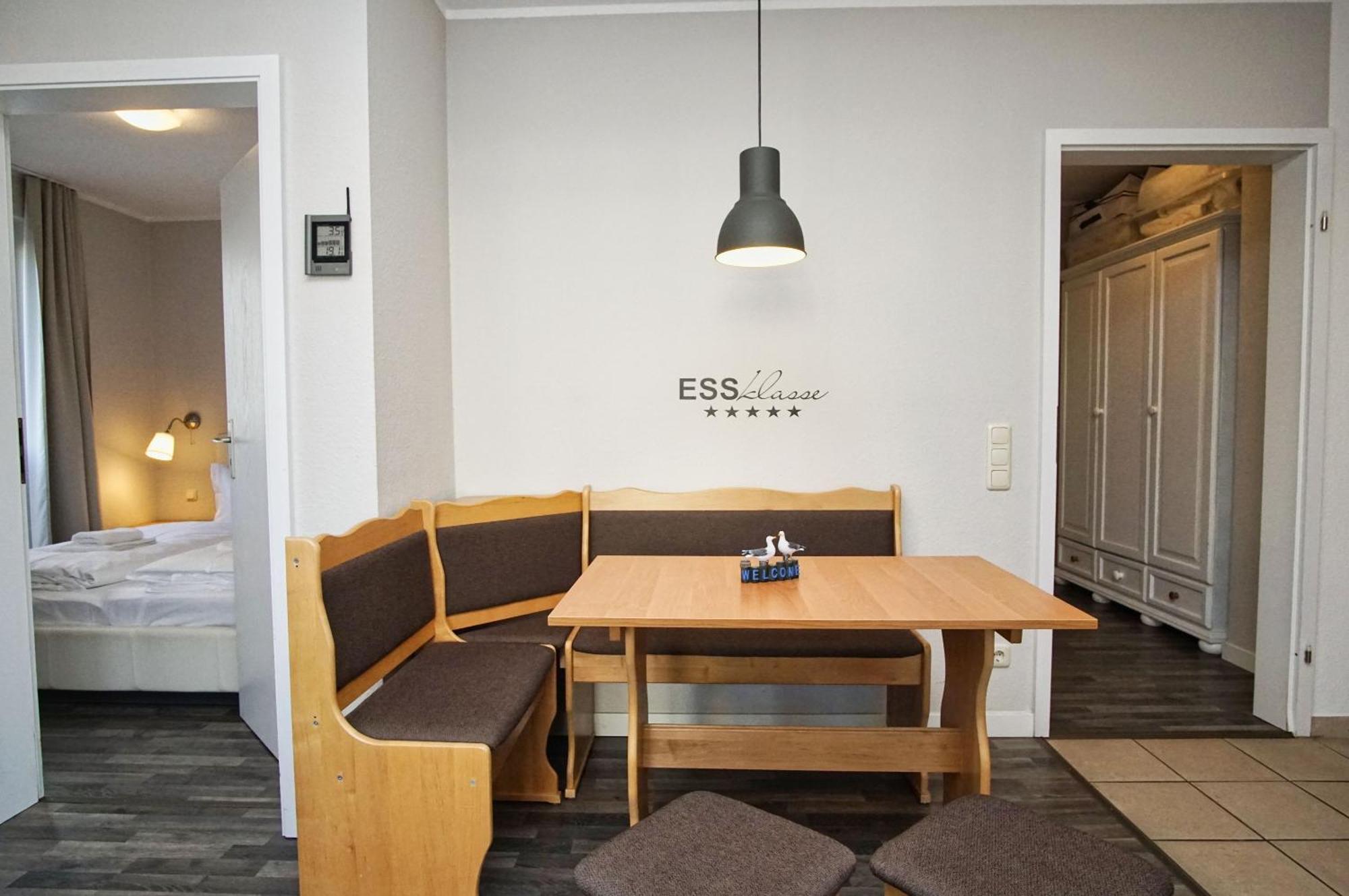 Zentrale Fewo Mit Balkon, Gratis Nutzung Vom Ahoi Erlebnisbad Und Sauna In Sellin - Villa Buskam Fewo 27 Goehren  Buitenkant foto
