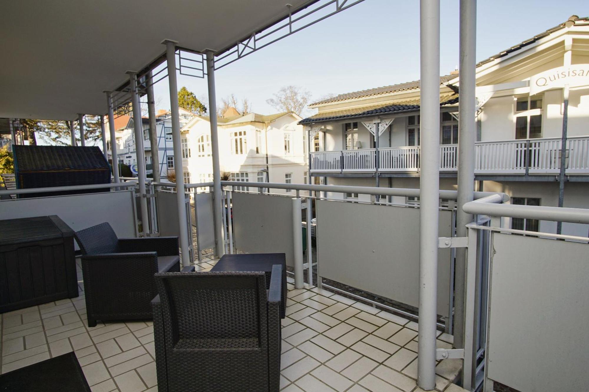Zentrale Fewo Mit Balkon, Gratis Nutzung Vom Ahoi Erlebnisbad Und Sauna In Sellin - Villa Buskam Fewo 27 Goehren  Buitenkant foto